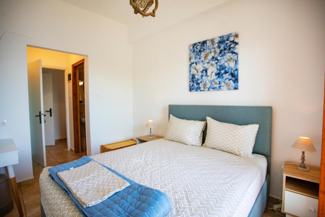 Notos Sea Front Apartment 格洛萨 外观 照片